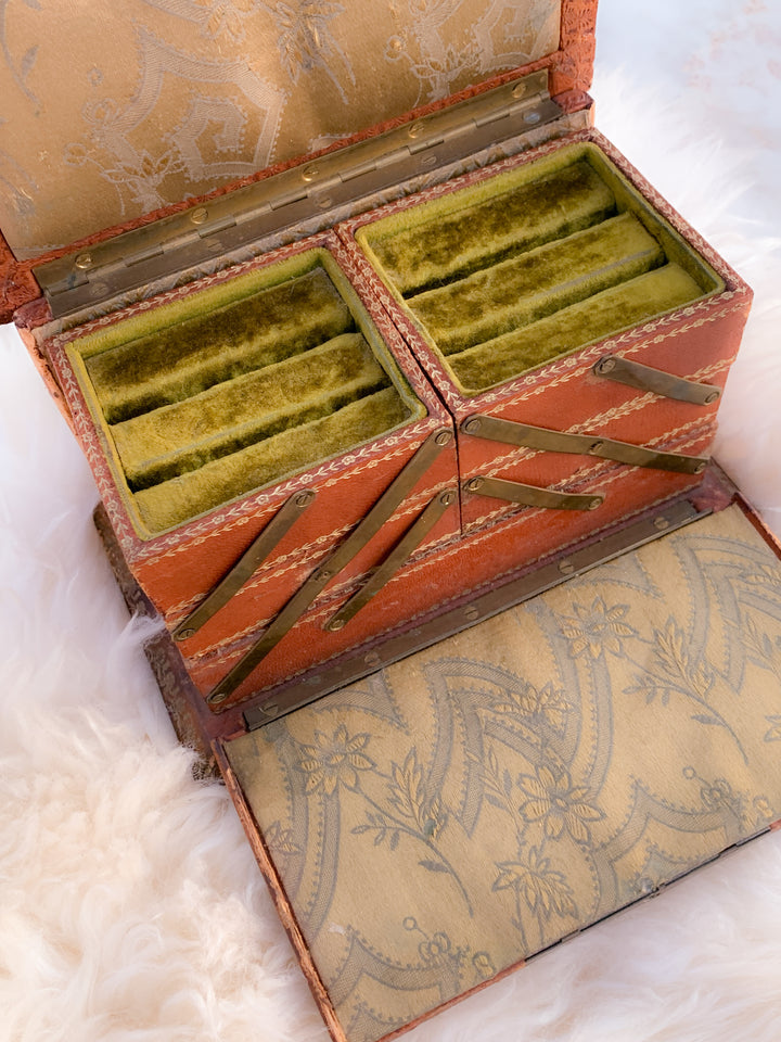 French Victorian Leather "Unfolding" Box