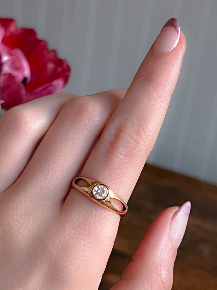 Superb Mid-Century Geometric Diamond Solitaire