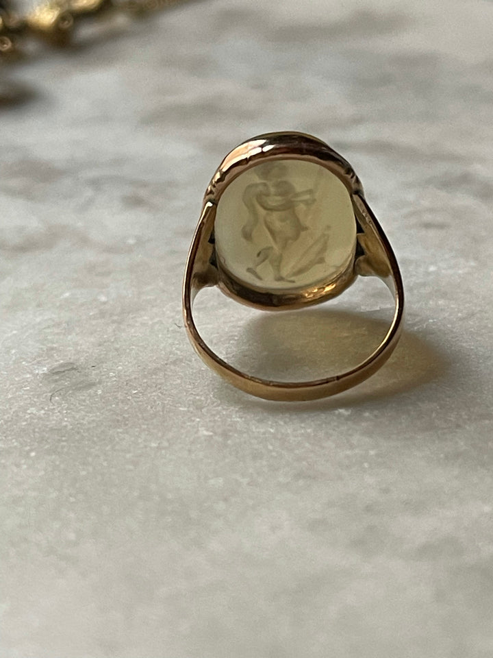 Early 19th Century White Agate Intaglio in 12k