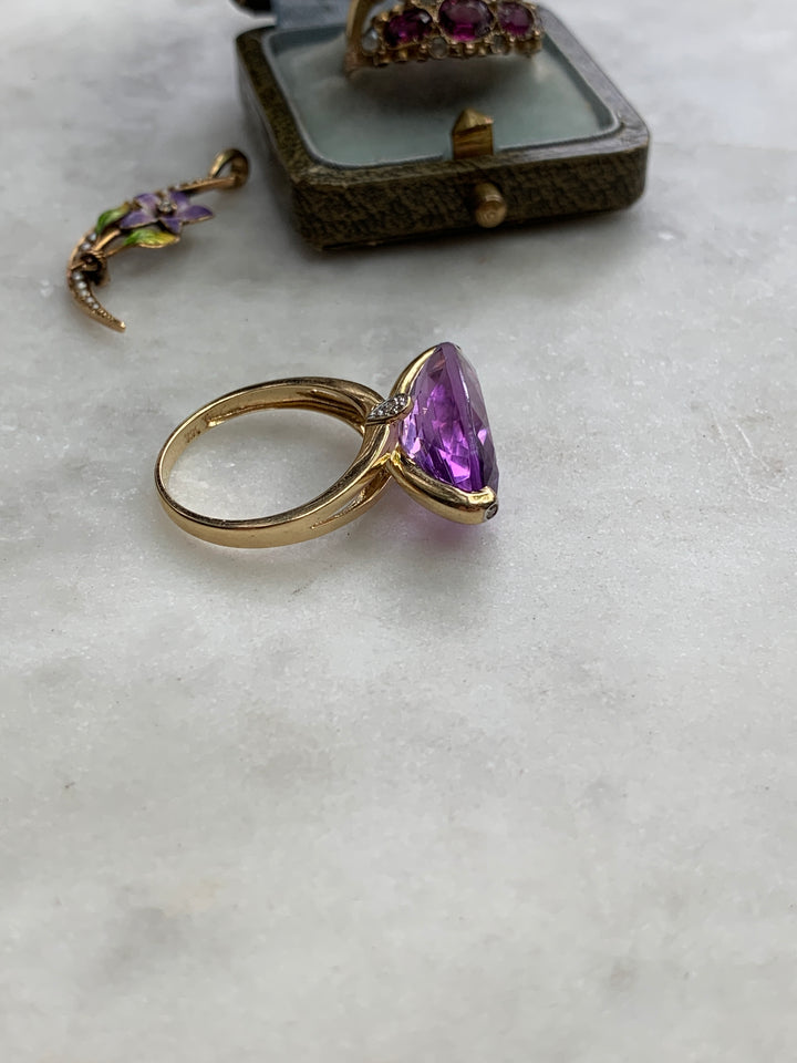Stunning Vintage 14k Amethyst and Diamond Cocktail Ring