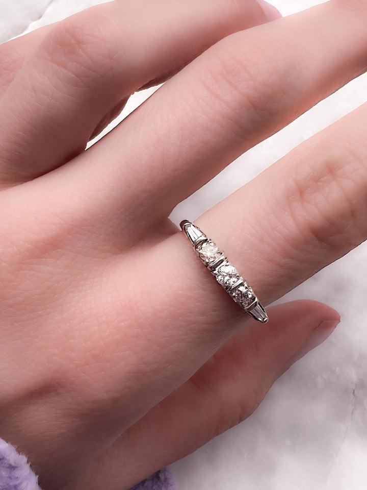 Glorious Five Diamond Tapered Shoulder Band