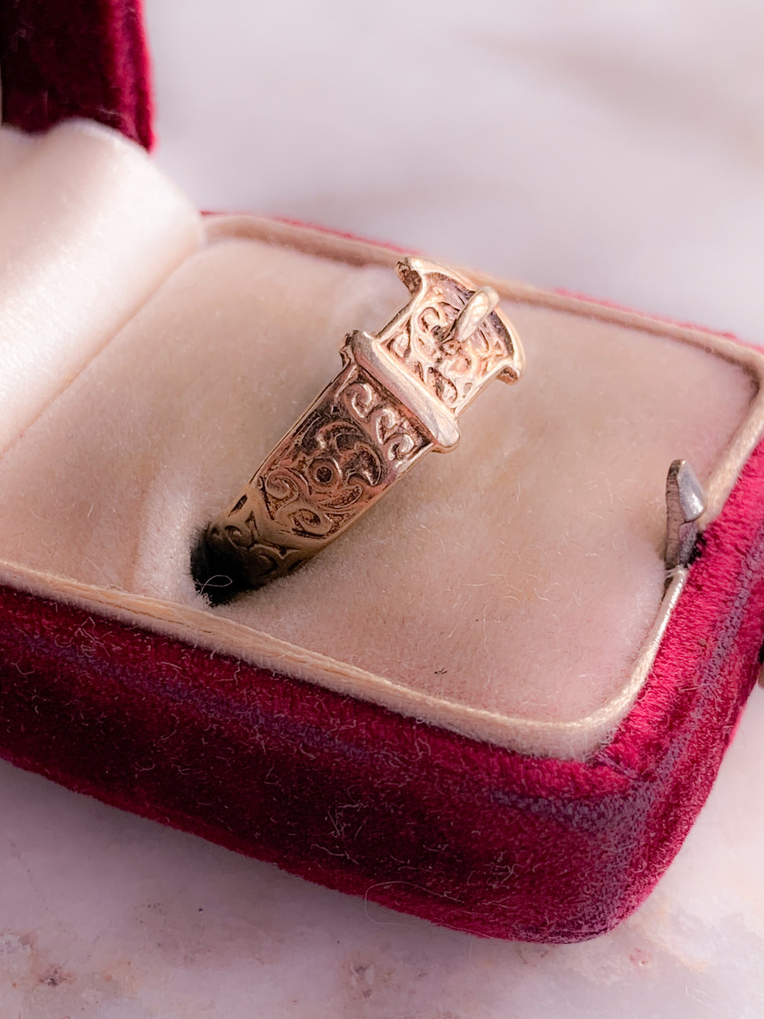 Victorian 9k Buckle Ring