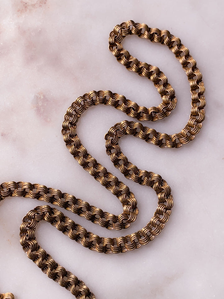 Phenomenal Victorian Illusion Chain in 14k