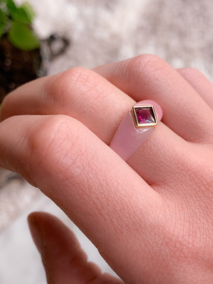 14k Rose Quartz and Almandine Garnet Vintage Ring