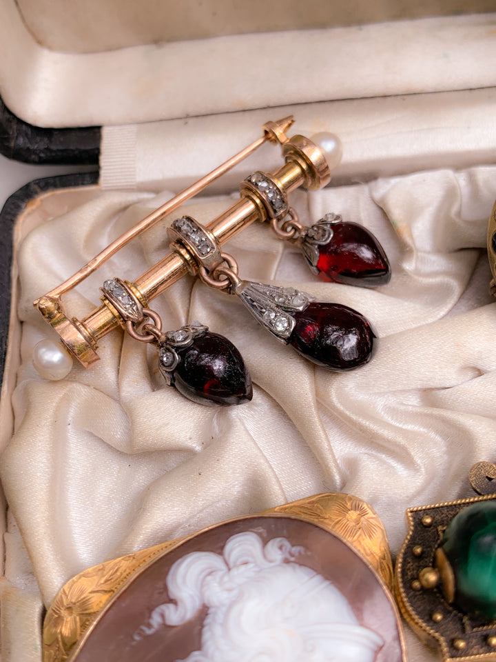 Exceptional French 18ct, Platinum, Garnet and Diamond Brooch Circa 1860-70