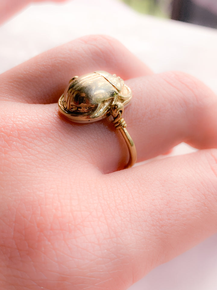 Platinum & 18ct Scarab Flip Ring Size 8.5