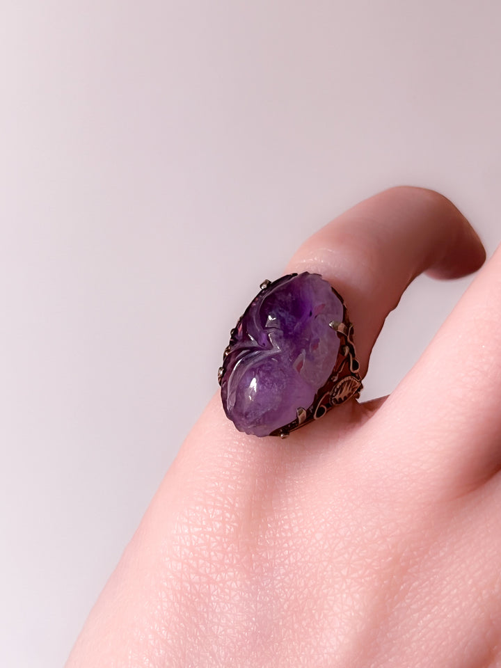 Carved Amethyst Plum Ring in 14k