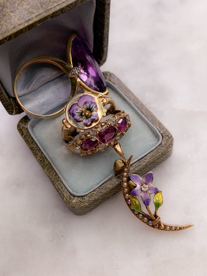 Stunning Vintage 14k Amethyst and Diamond Cocktail Ring