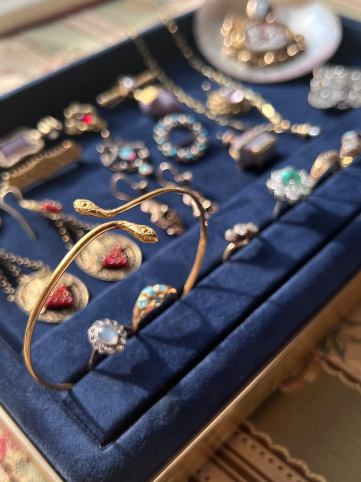 14ct Cleopatra Snake Bangle c. 1960