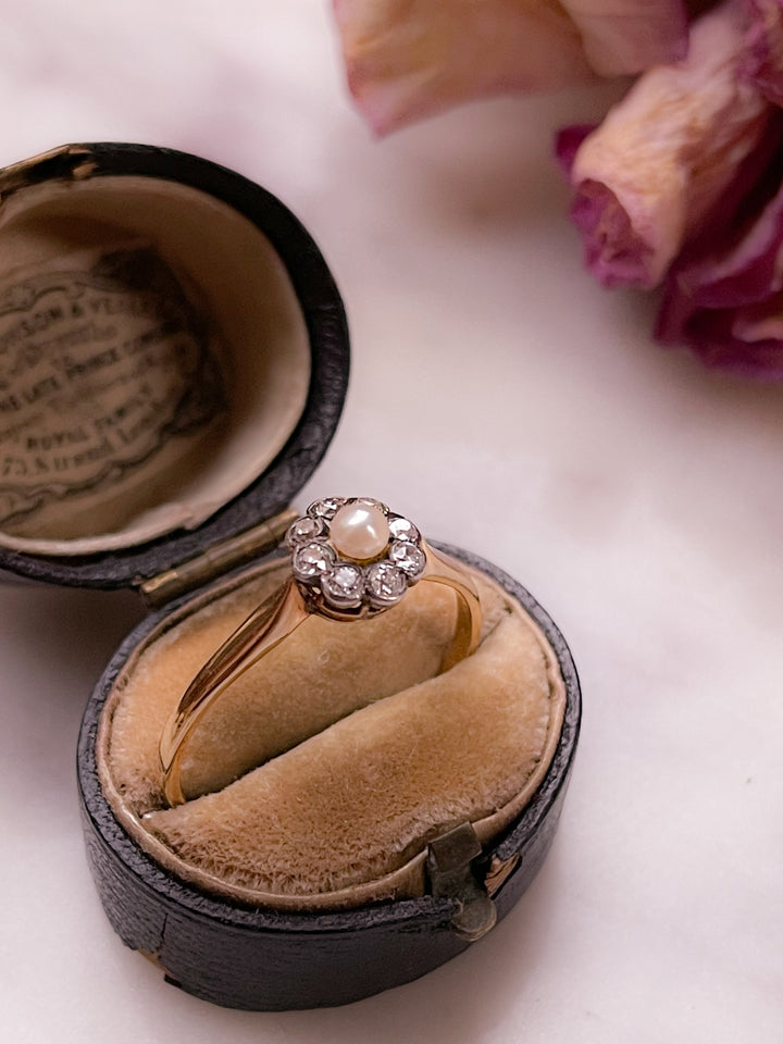 Stunning 18k Diamond and Pearl Cluster Ring