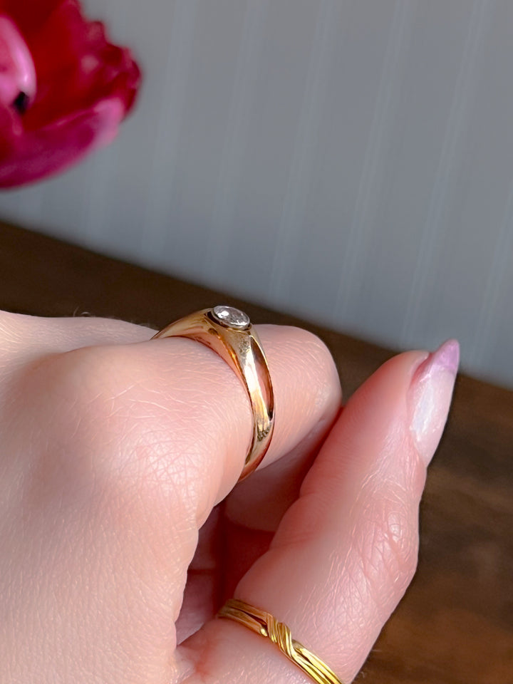 Superb Mid-Century Geometric Diamond Solitaire