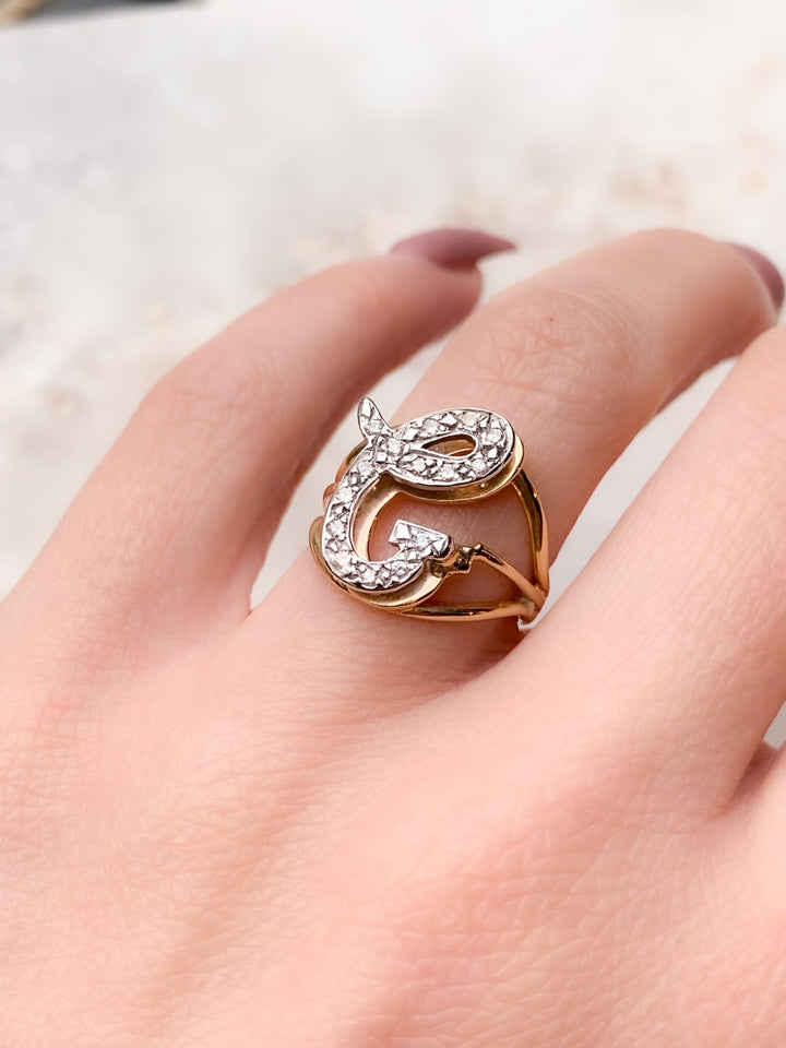 14k Diamond Studded "C" Ring Circa 1990 *