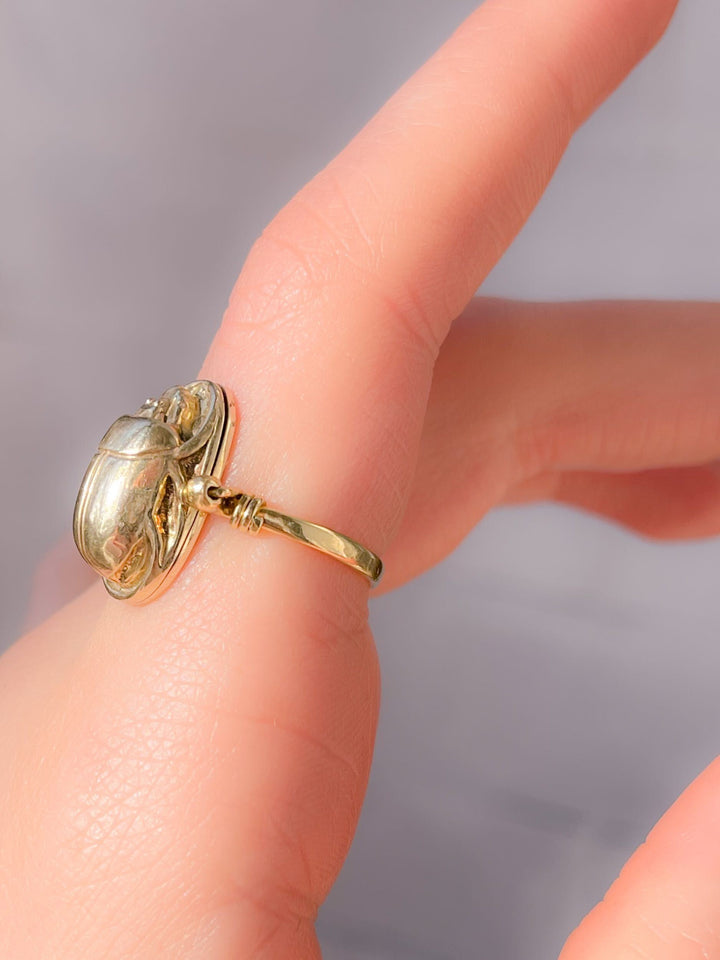 Large Scale 18k Scarab with Ankh Glyph on Reverse