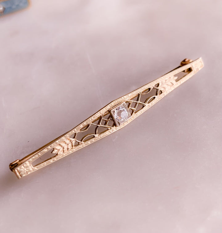 10ct Diamond Art Bar Brooch