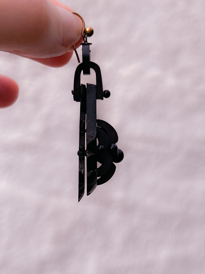 Vulcanite Earrings with Jet Boules