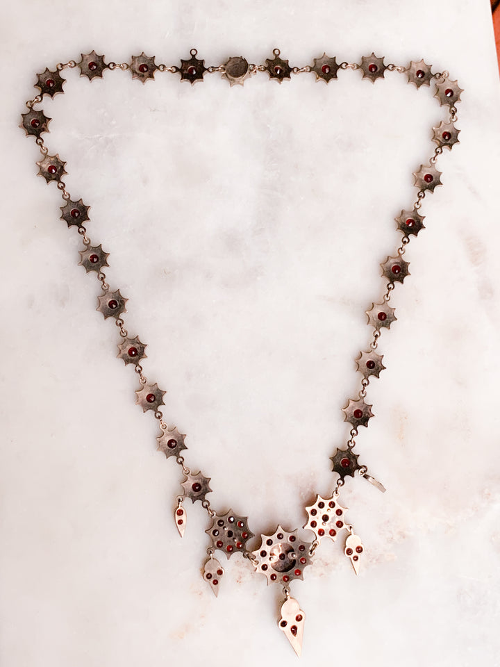 Stunning Victorian Bohemian Garnet Dinner Necklace in 6k