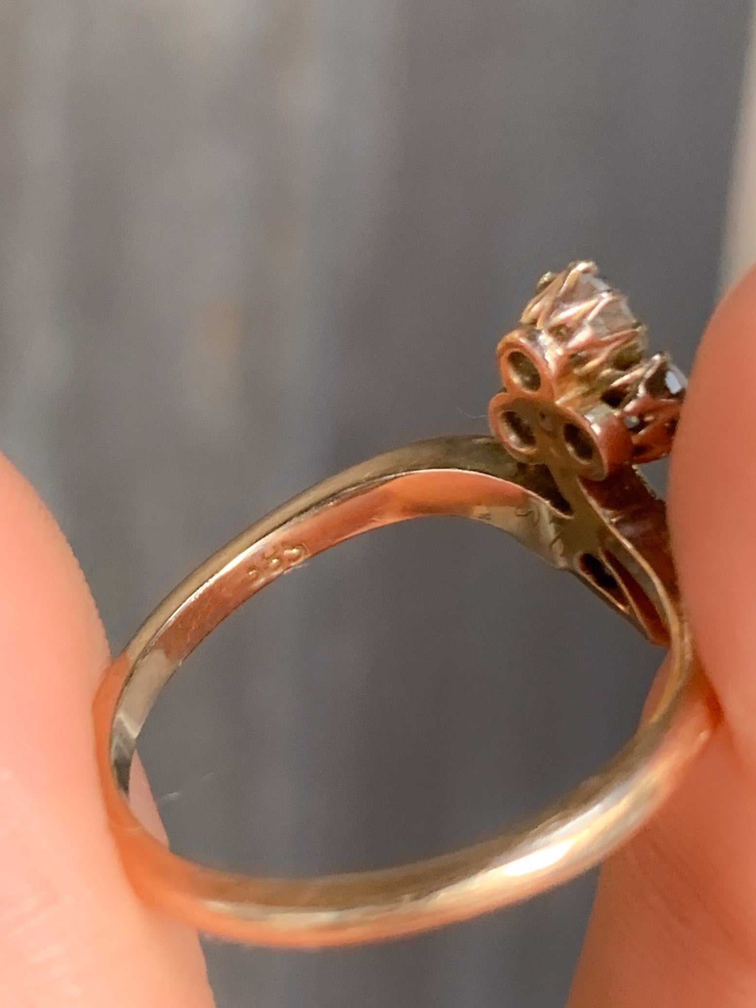 Edwardian 14k European Diamond Clover Ring