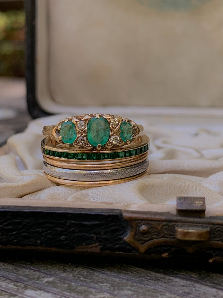 9k Emerald and Diamond Edwardian English Band *