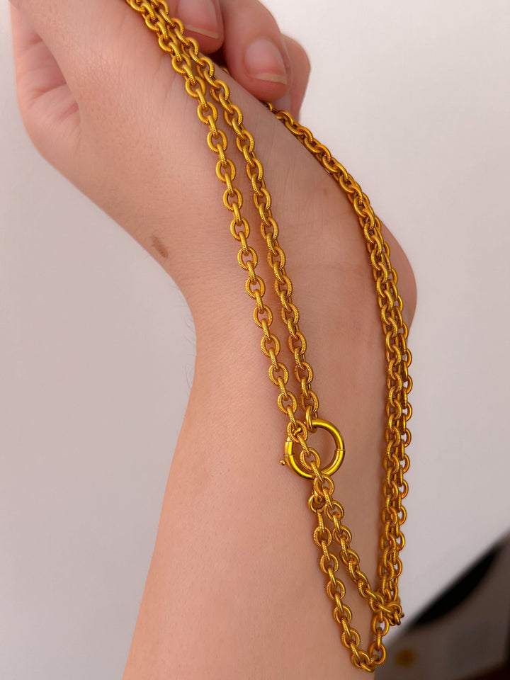 An Extraordinary Solid 22k 19th C Chain
