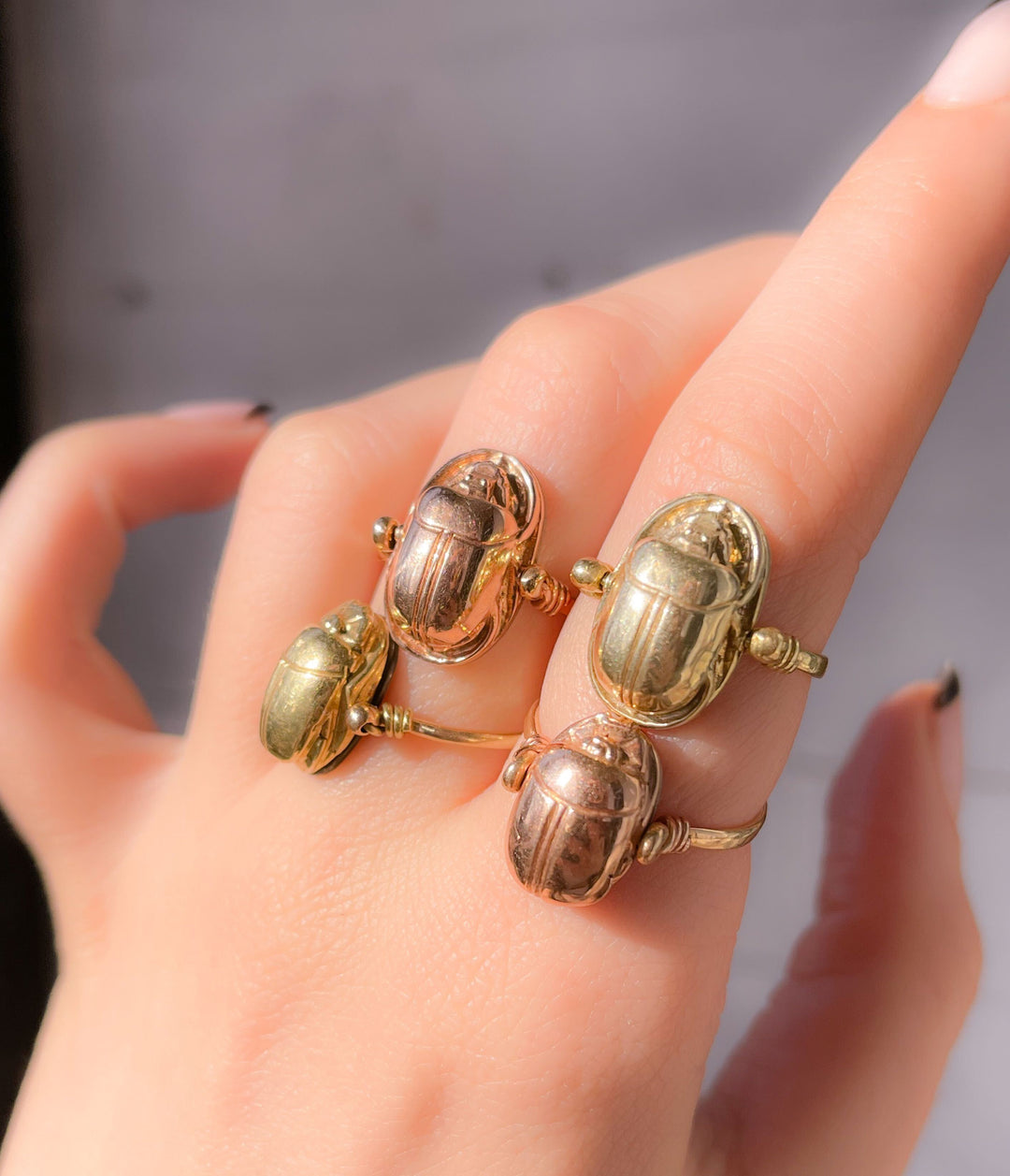 14k Pink, 18k Yellow Gold, and Platinum Large Scarab with Feather Glyph on Reverse