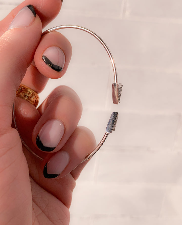 Sweet Double Diamond Arrow Bracelet