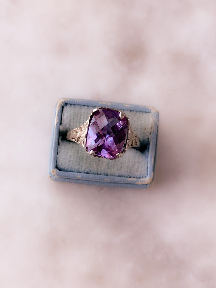 Art Deco Set Checkerboard Amethyst Ring in 10k White Gold *include red ribbon*