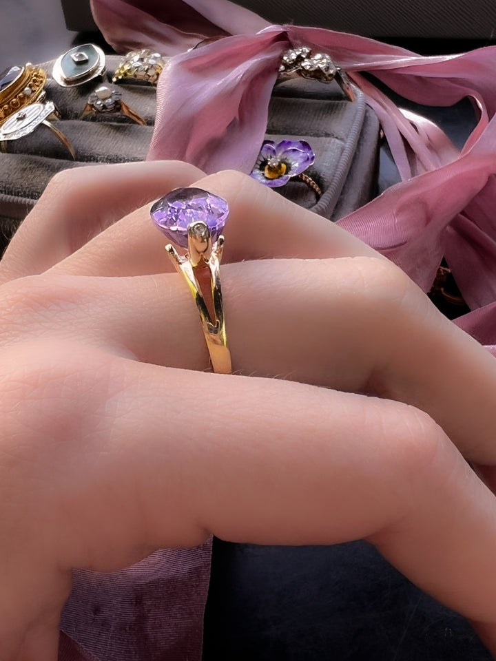Stunning Vintage 14k Amethyst and Diamond Cocktail Ring