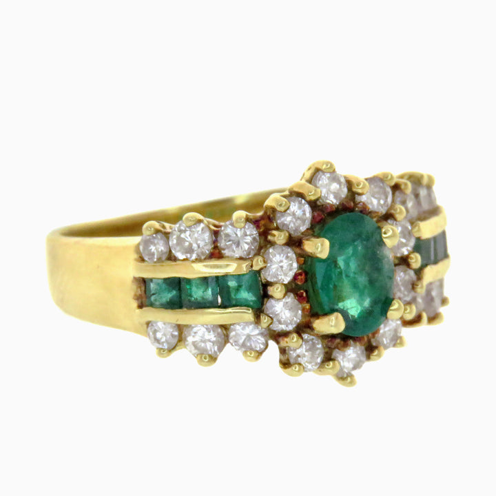 18ct Vintage Emerald and Diamond Halo Band