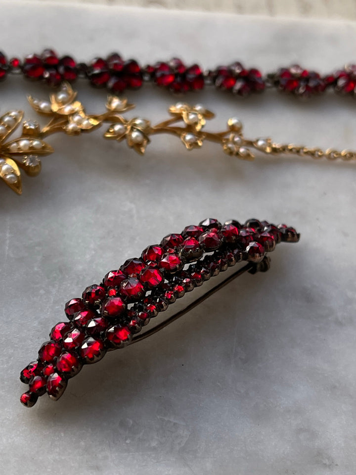 Superb Victorian 6k Garnet Barrette Brooch