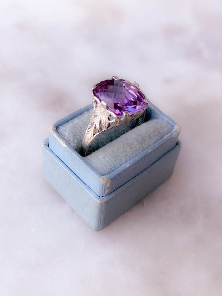 Art Deco Set Checkerboard Amethyst Ring in 10k White Gold *include red ribbon*