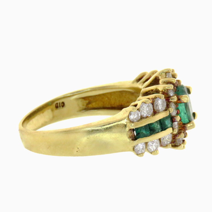 18ct Vintage Emerald and Diamond Halo Band