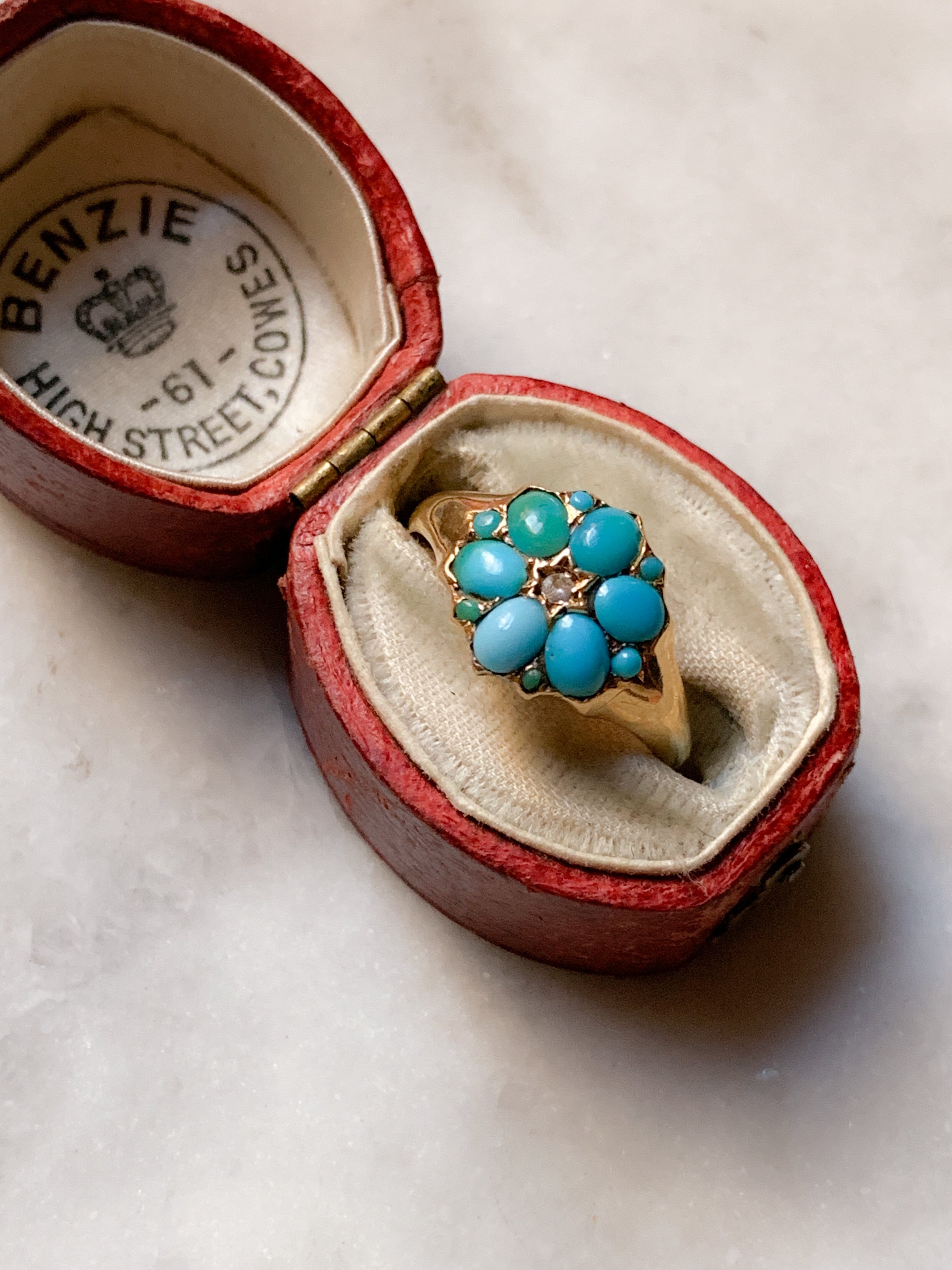Stunning 15k Forget-Me-Not Turquoise and Diamond Ring
