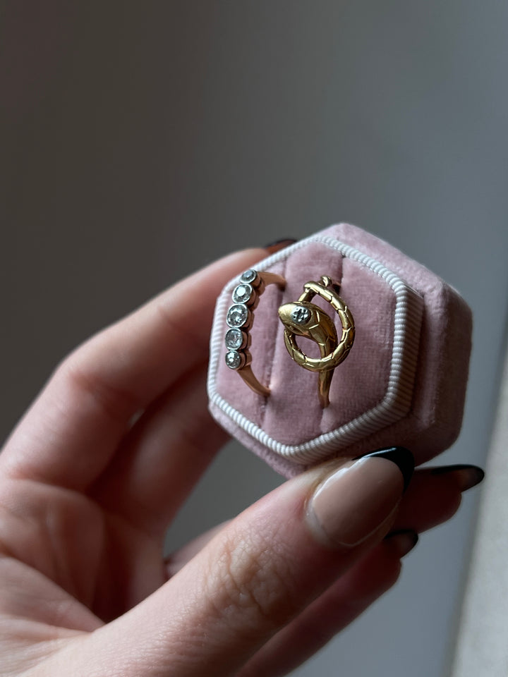 Superb 18ct Snake Ring C 1905