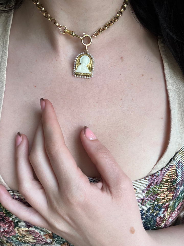 Extremely Special 18ct And Pearl Virgin Mother French Pendant c 1927