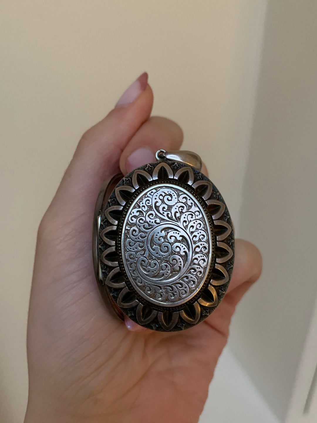 English Sterling Lover's Locket