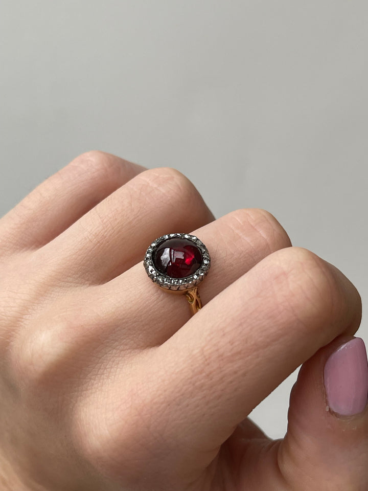Outstanding Foiled Garnet Ring with Rose-Cut Halo