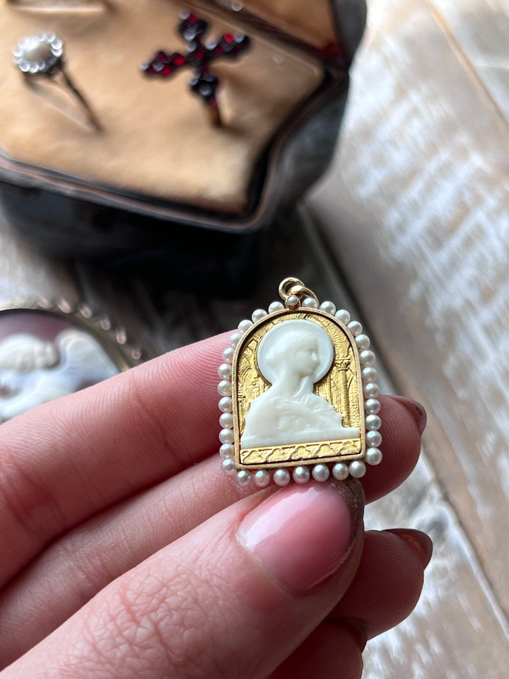 Extremely Special 18ct And Pearl Virgin Mother French Pendant c 1927