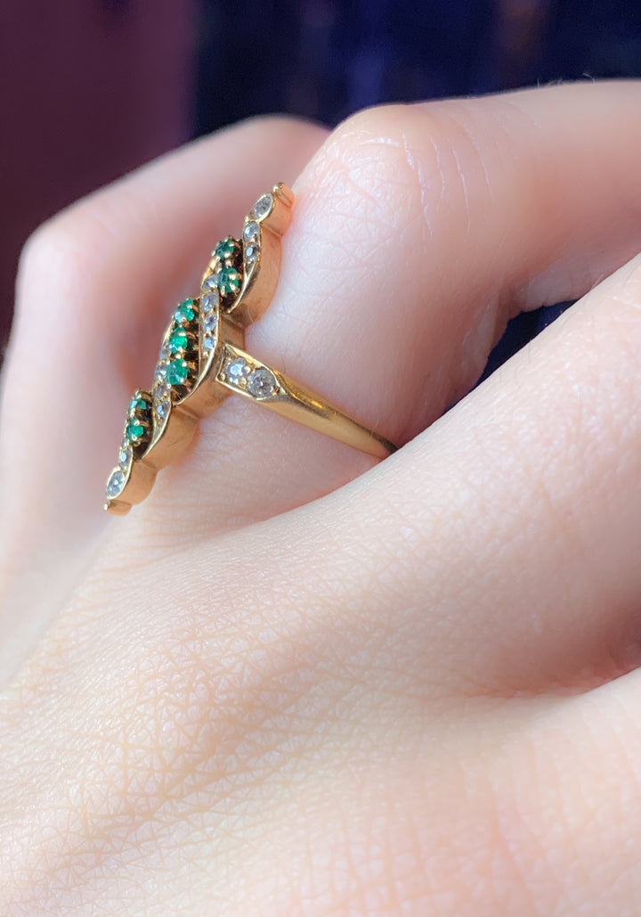 Hold for S⚡️Exceptional Emerald and Diamond Ring Circa 1890