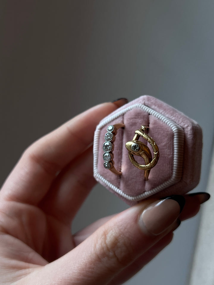 Superb 18ct Snake Ring C 1905