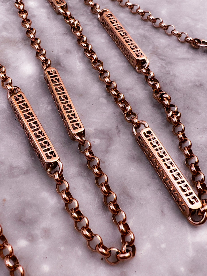 Gorgeous 9k Perfume Chain