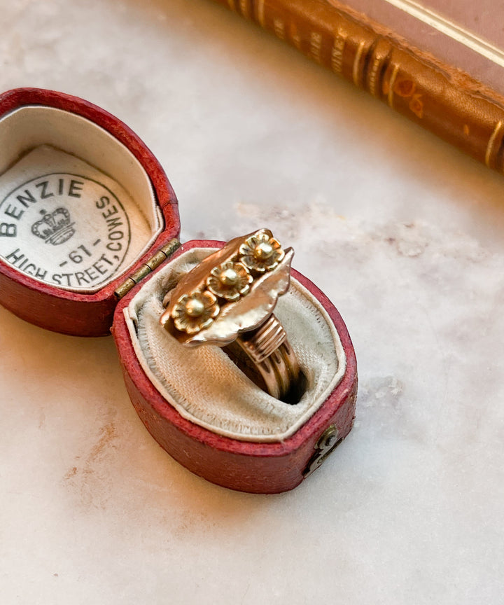 14k Aesthetic Movement Floral Medallion Ring