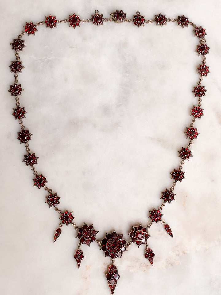 Stunning Victorian Bohemian Garnet Dinner Necklace in 6k