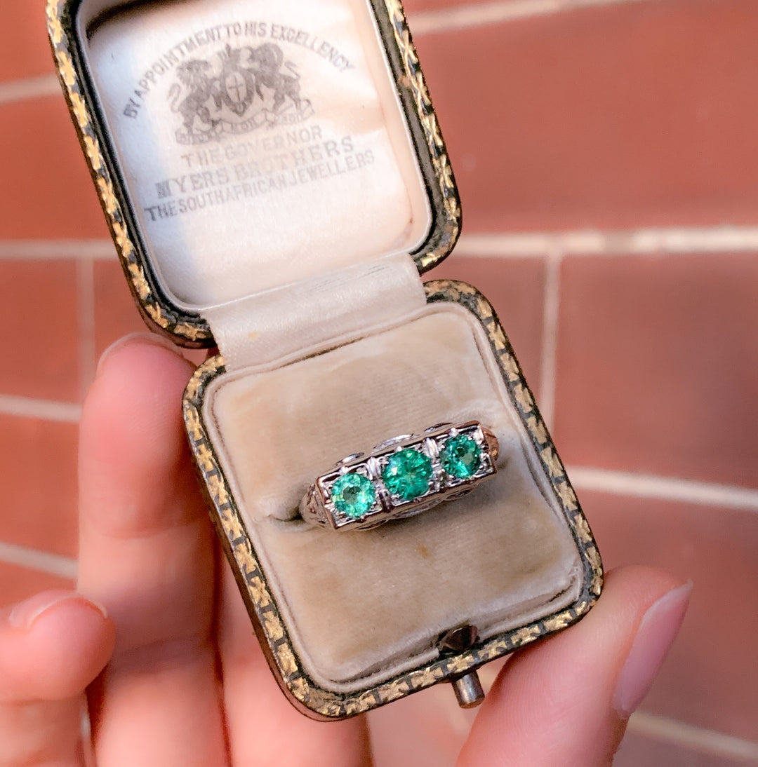 *hold for R* 18k Art Deco Emerald Trilogy Ring