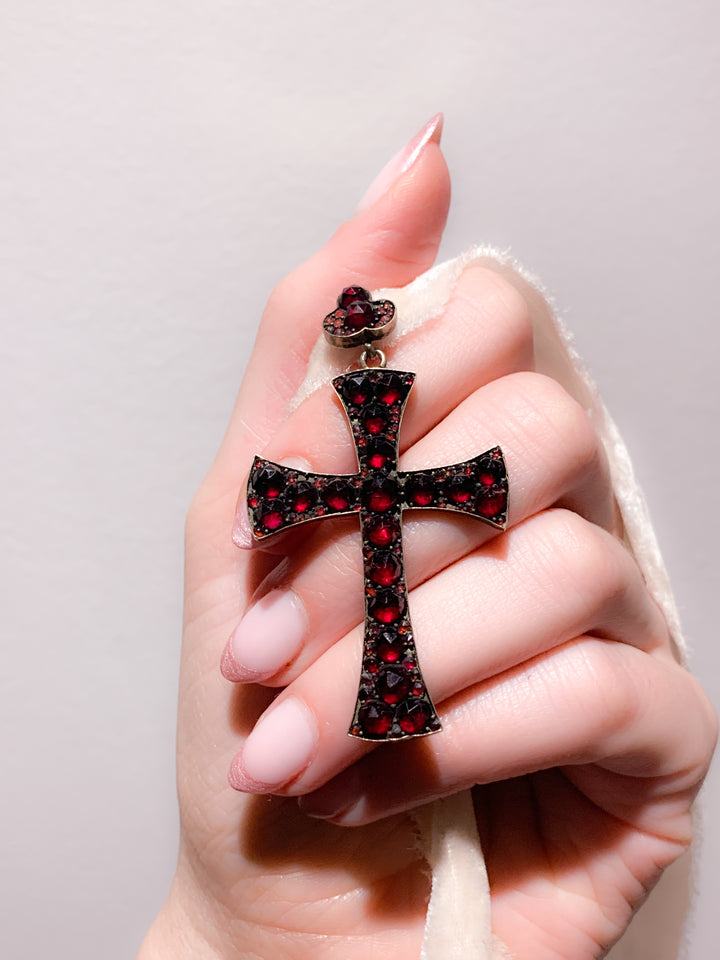 6k Bohemian Garnet Cross Circa 1860