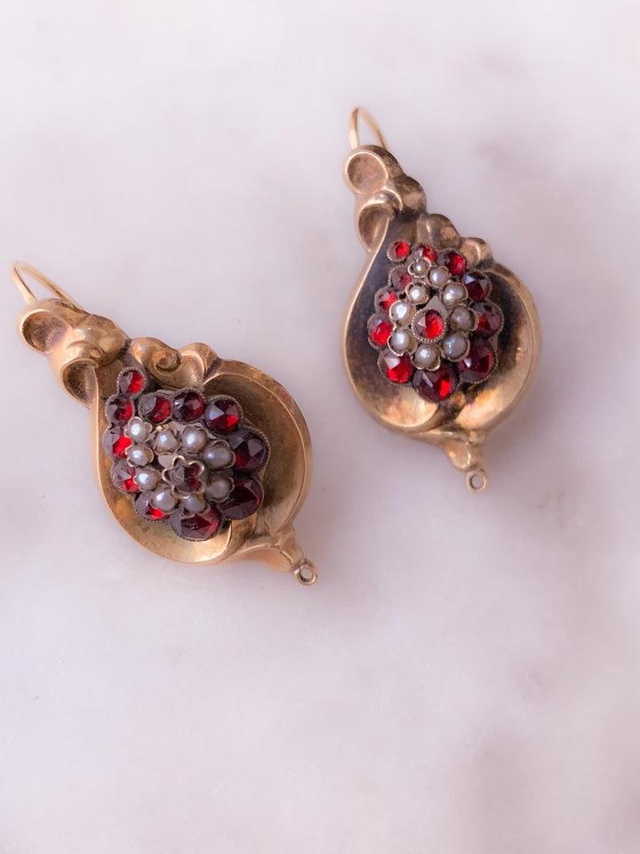 Early Victorian Garnet Teardrop Earrings Circa 1840