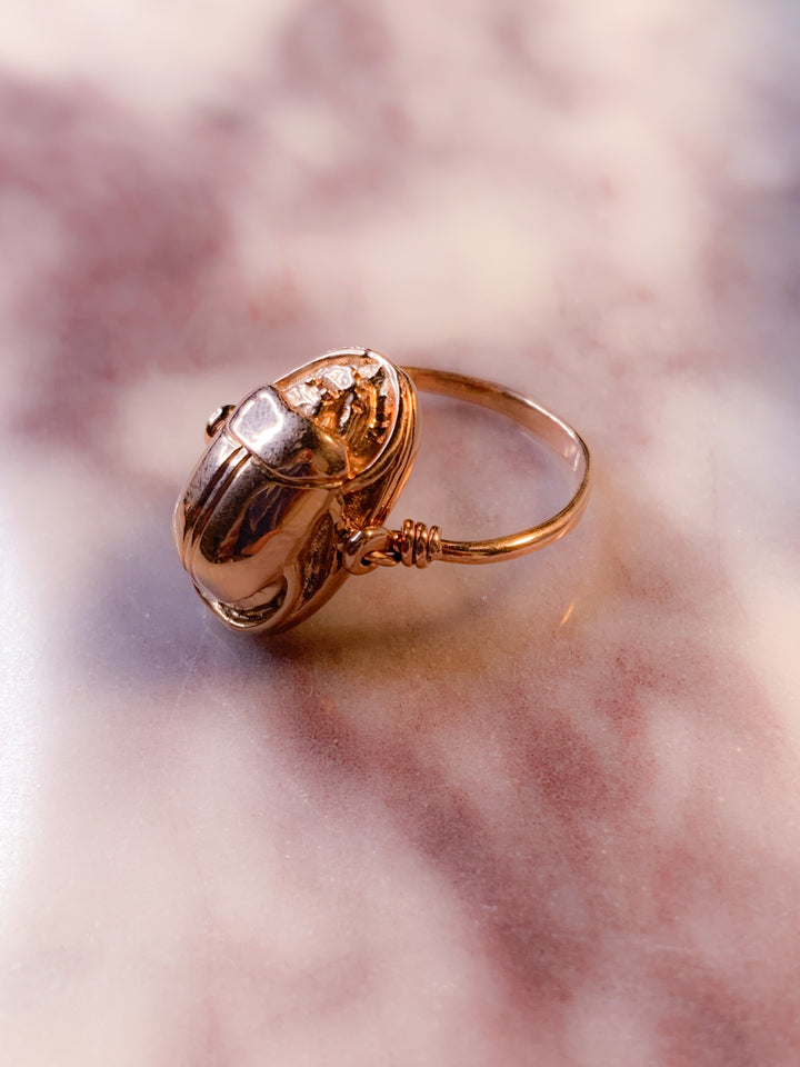 14ct Pink Gold Scarab Flip Ring Size 7.5-8  Weight: 5.4g