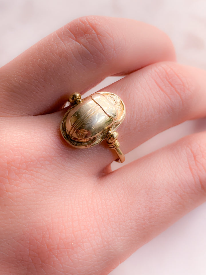 Platinum & 18ct Scarab Flip Ring with Horus