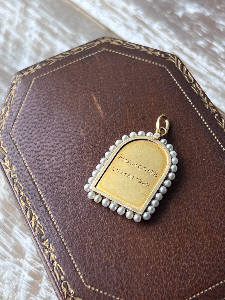 Extremely Special 18ct And Pearl Virgin Mother French Pendant c 1927