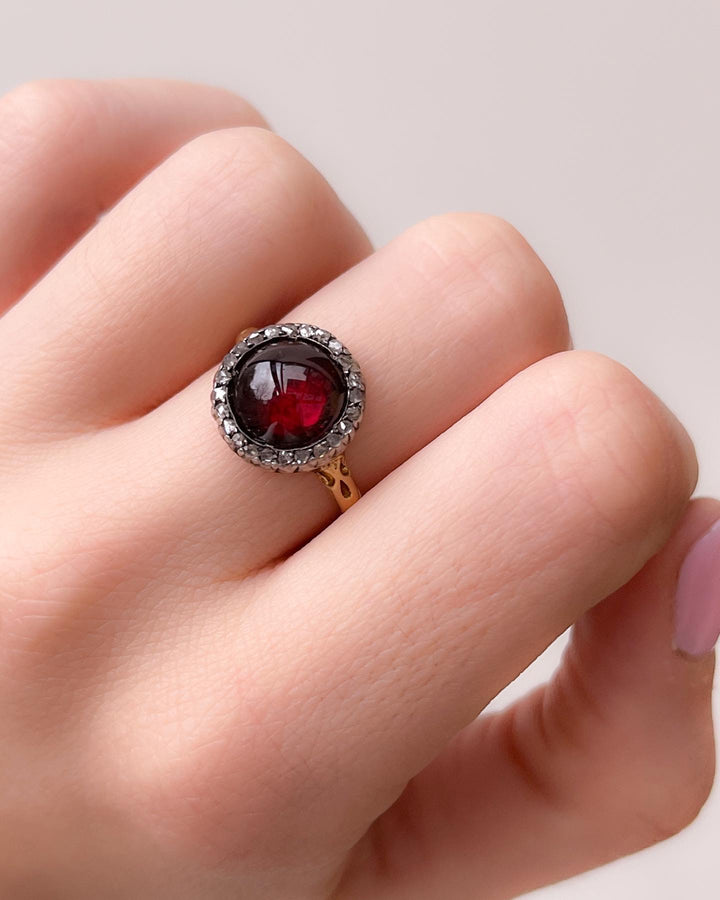 Outstanding Foiled Garnet Ring with Rose-Cut Halo