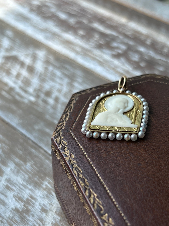 Extremely Special 18ct And Pearl Virgin Mother French Pendant c 1927